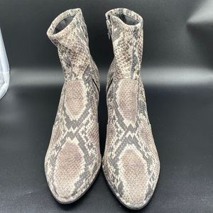 Marc Fisher Snake Booties Size 10M| Color: Black/Gray/Tan